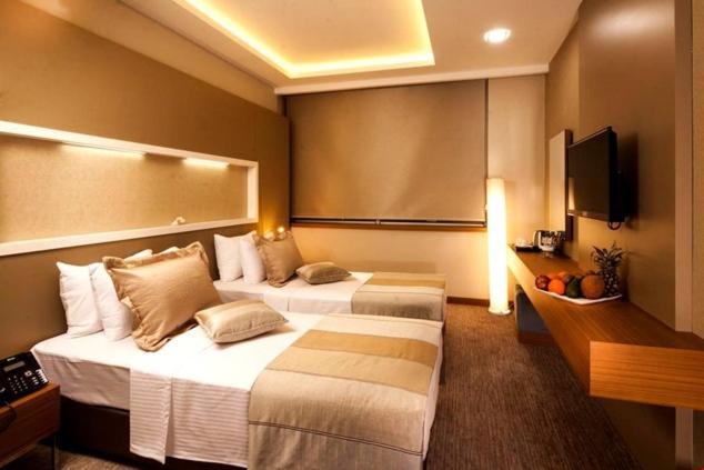 Majura Hotel Business Izmir Exterior foto