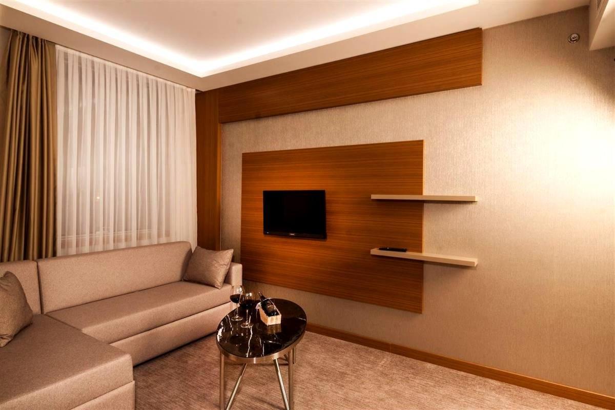 Majura Hotel Business Izmir Exterior foto